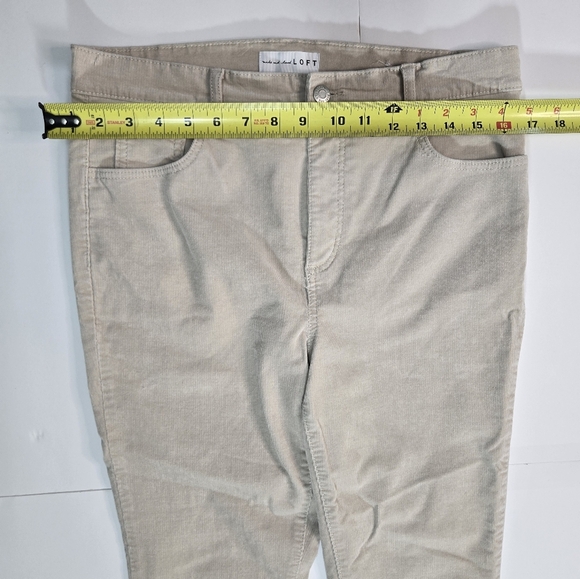 LOFT Beige Women's Pants -Size 10 - Picture 2 of 7